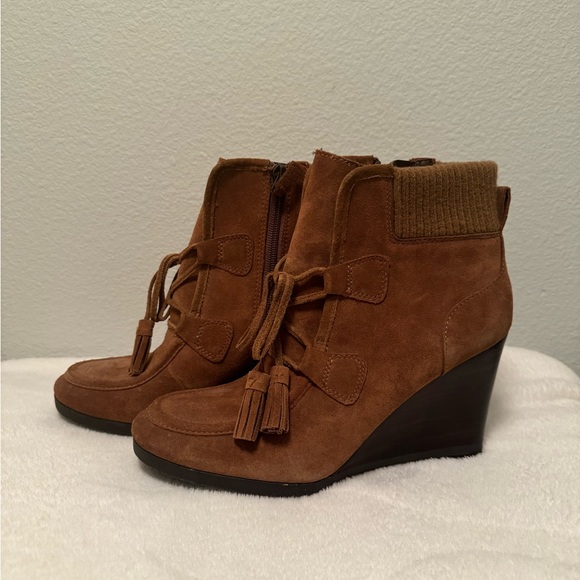 Suede Boots - Picture 3 of 4